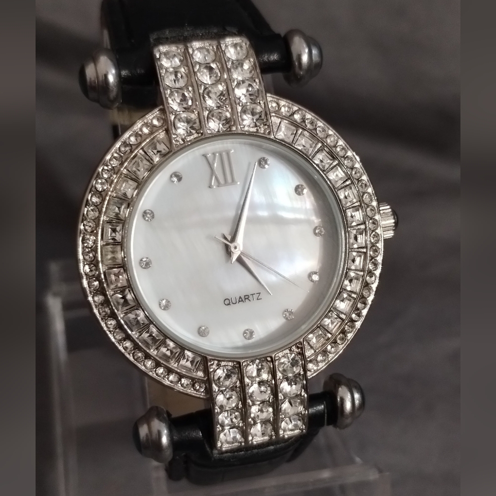 Rhinestone Encrusted Watch  w/ Mother of Pearl Dial ~ Runs, Keeps Time, New Batt